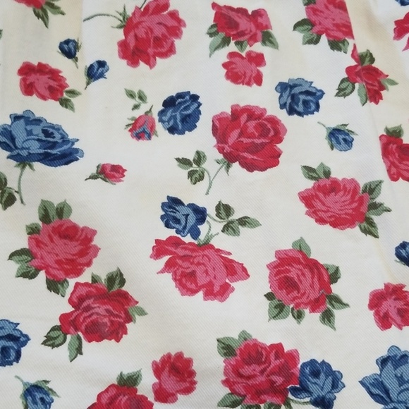 Beautiful VTG Jean Skirt - Picture 4 of 8